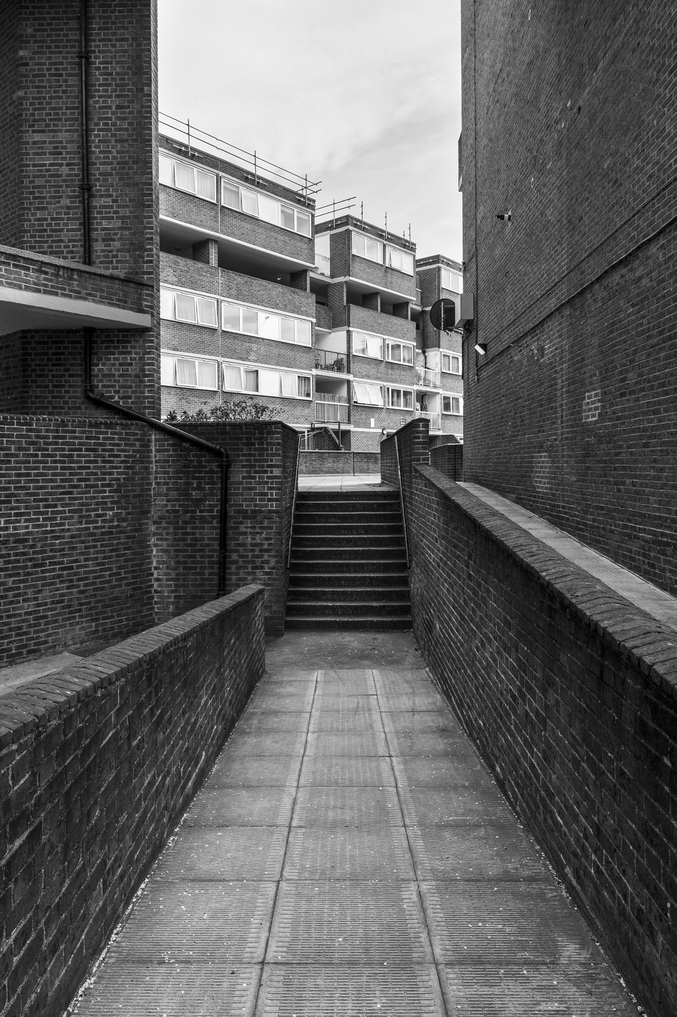 simon_phipps_triangle_clerkenwell_01