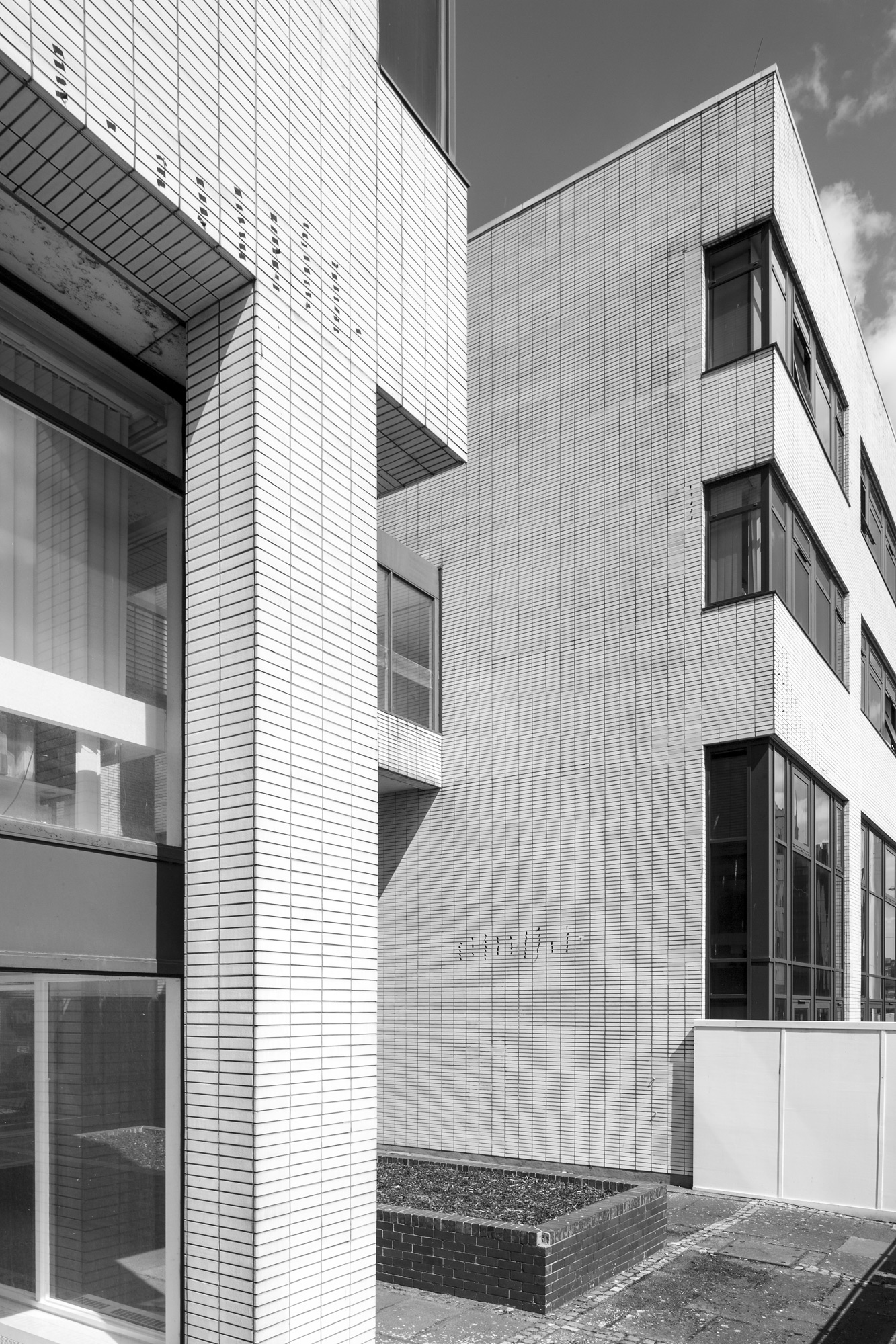 simon_phipps_department_of_electrical_engineering_liverpool_03