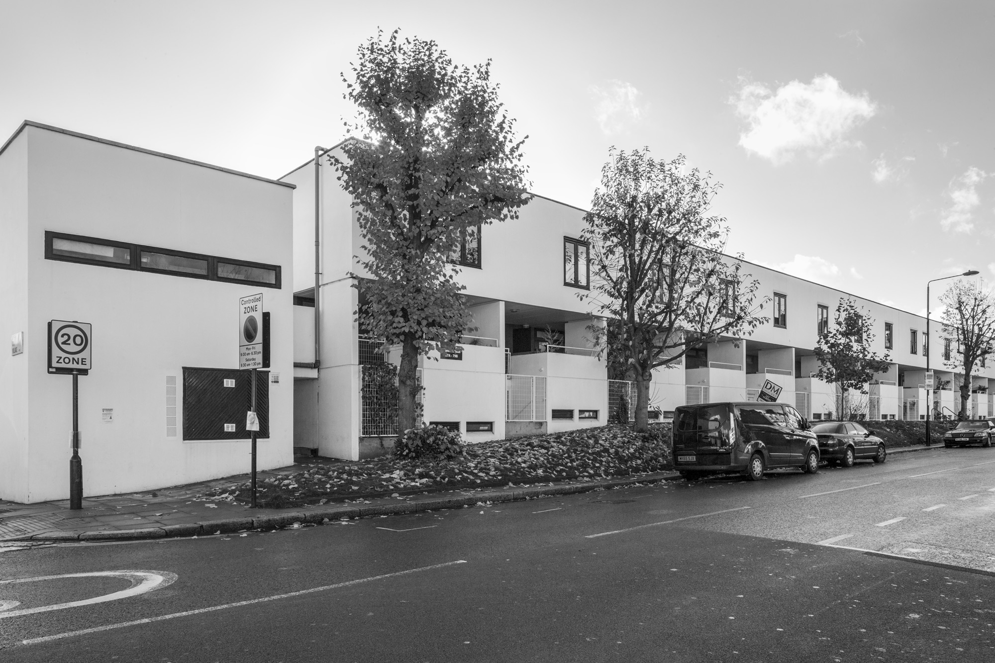 simon_phipps_mansfield_road_02