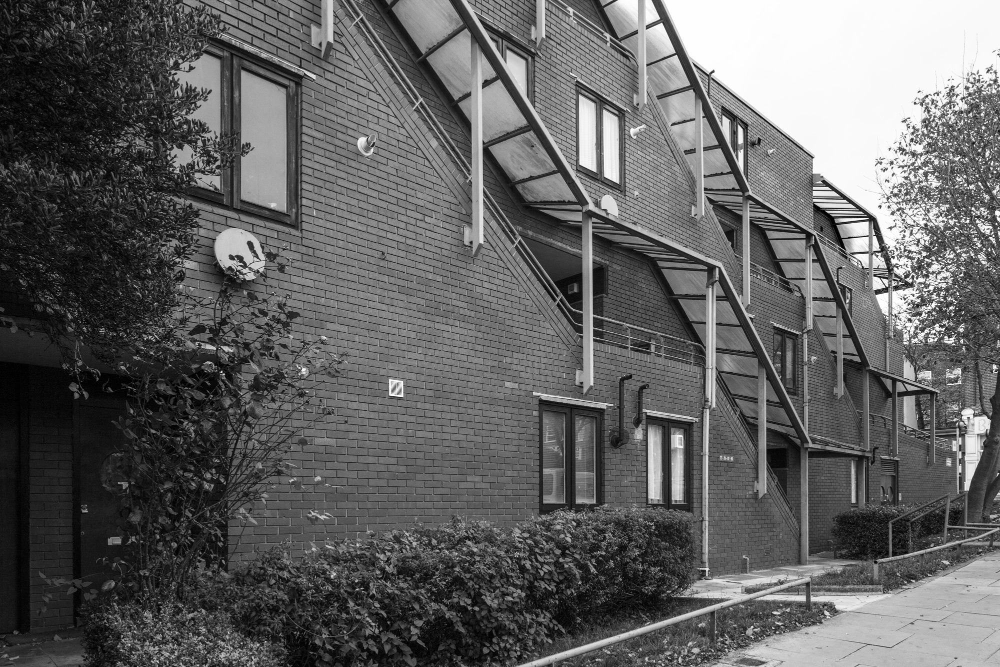 simon_phipps_mill_lane_solent_road_02