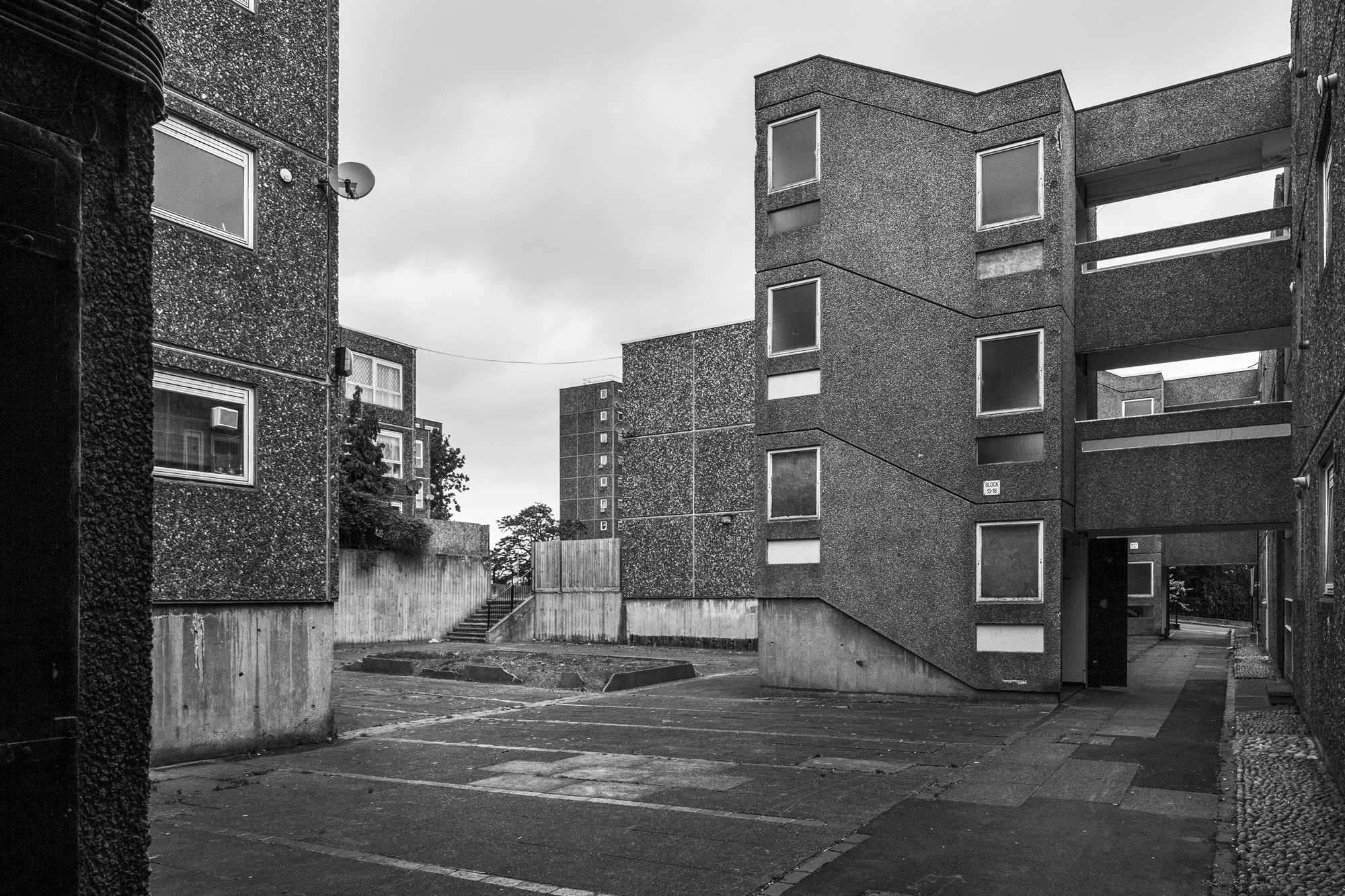 simon_phipps_morris_walk_01