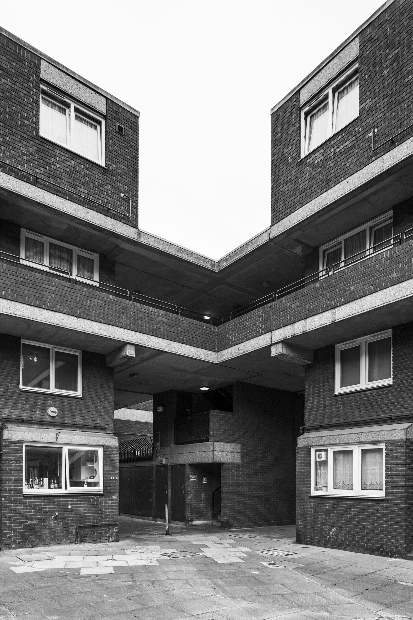 simon_phipps_redbrick_estate_01