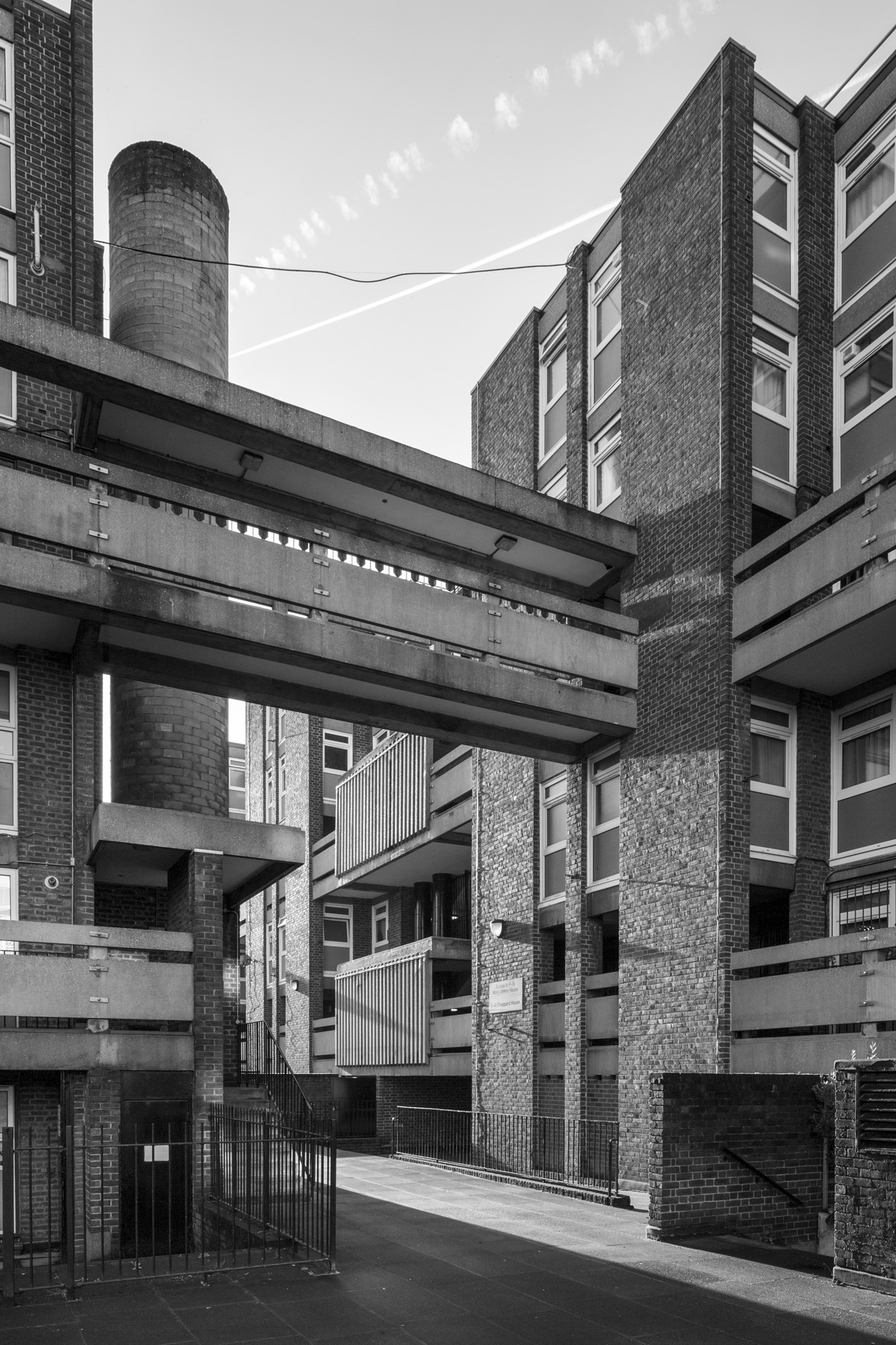 simon_phipps_st_peters_estate_01