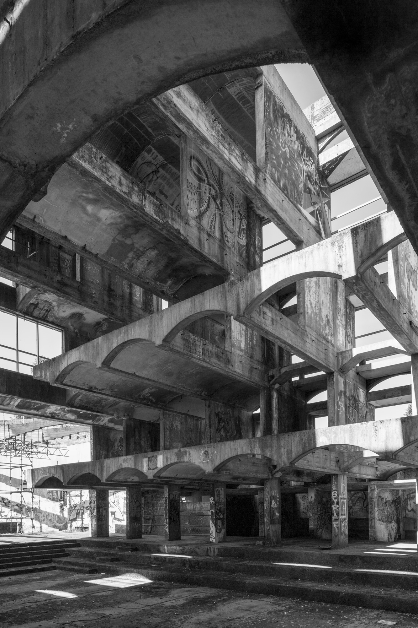 simon_phipps_st_peters_seminary_cardross_05