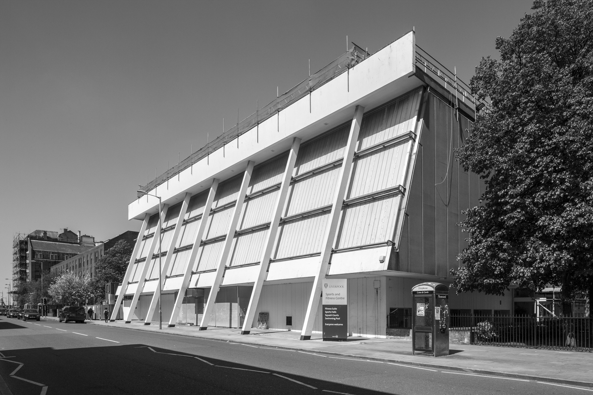 simon_phipps_sports_centre_liverpool_01