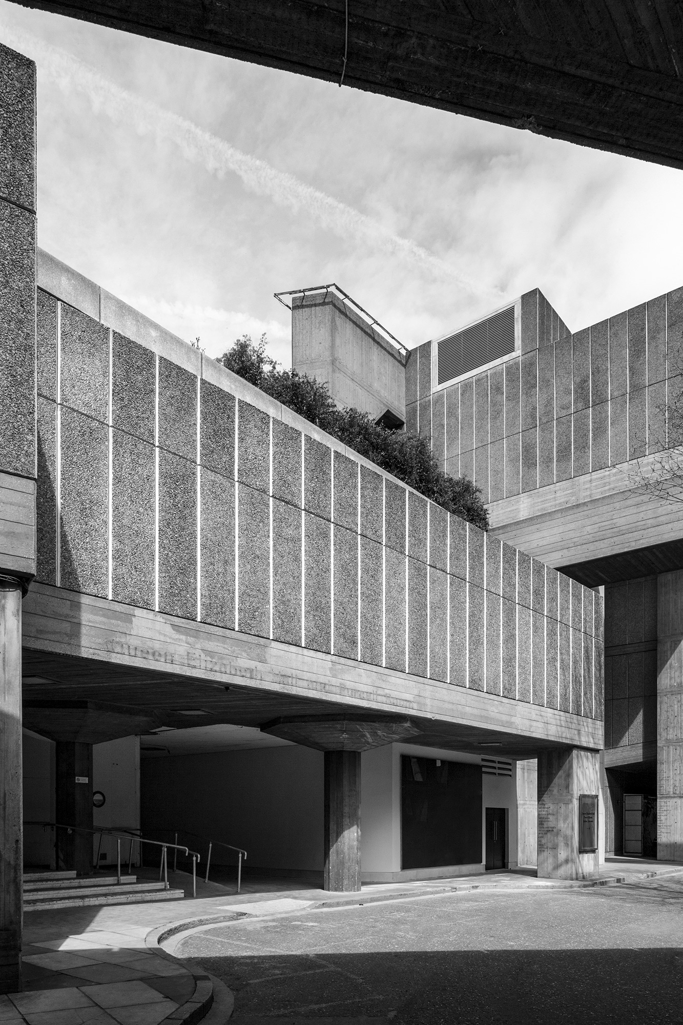 simon_phipps_queen_elizabeth_hall_south_bank_03