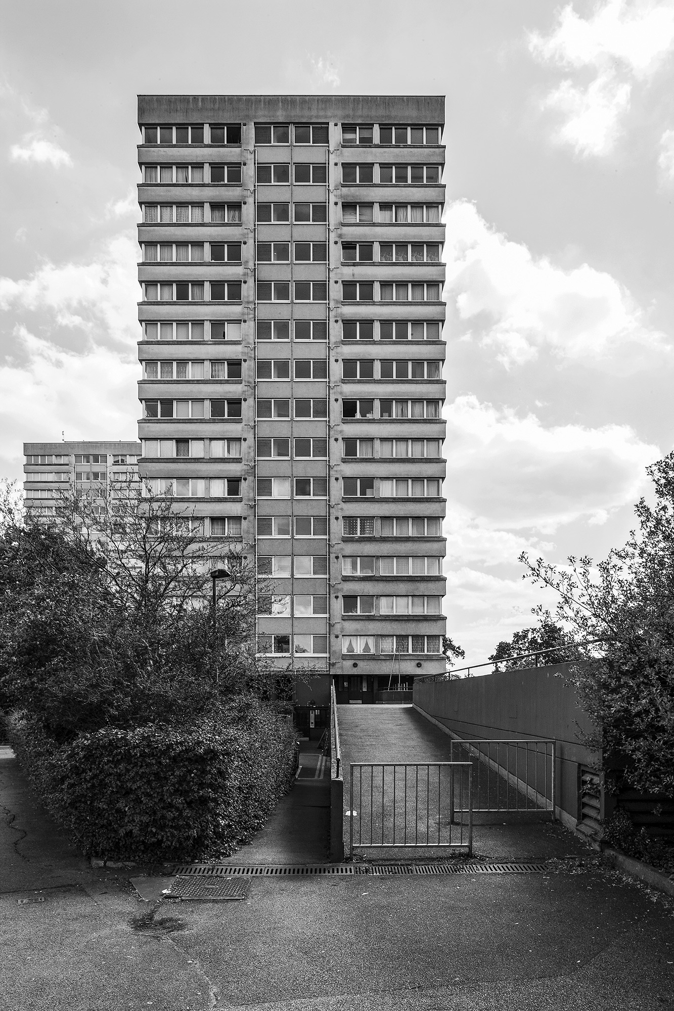 simon_phipps_lincoln_court_01