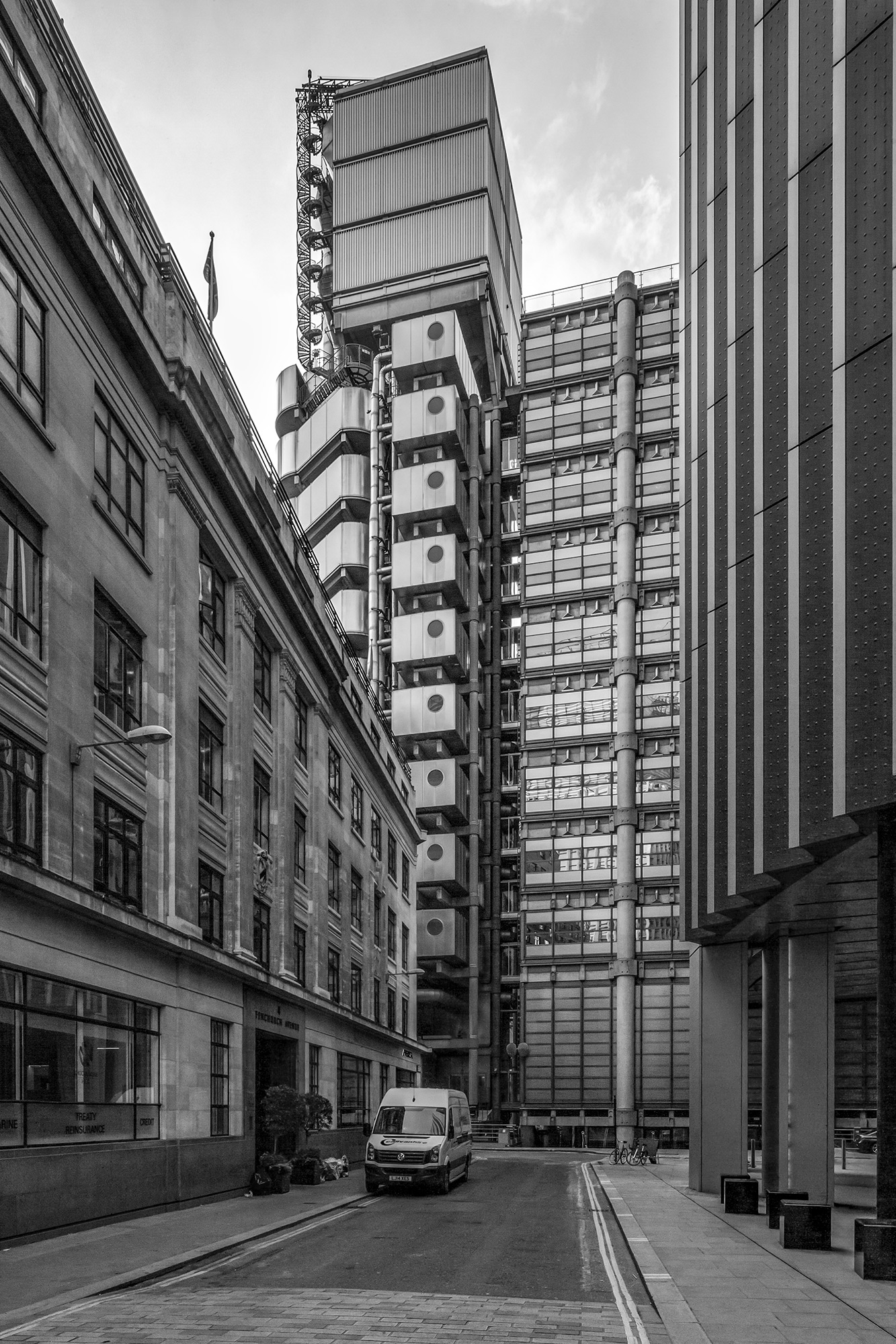 simon_phipps_lloyds_Building_05