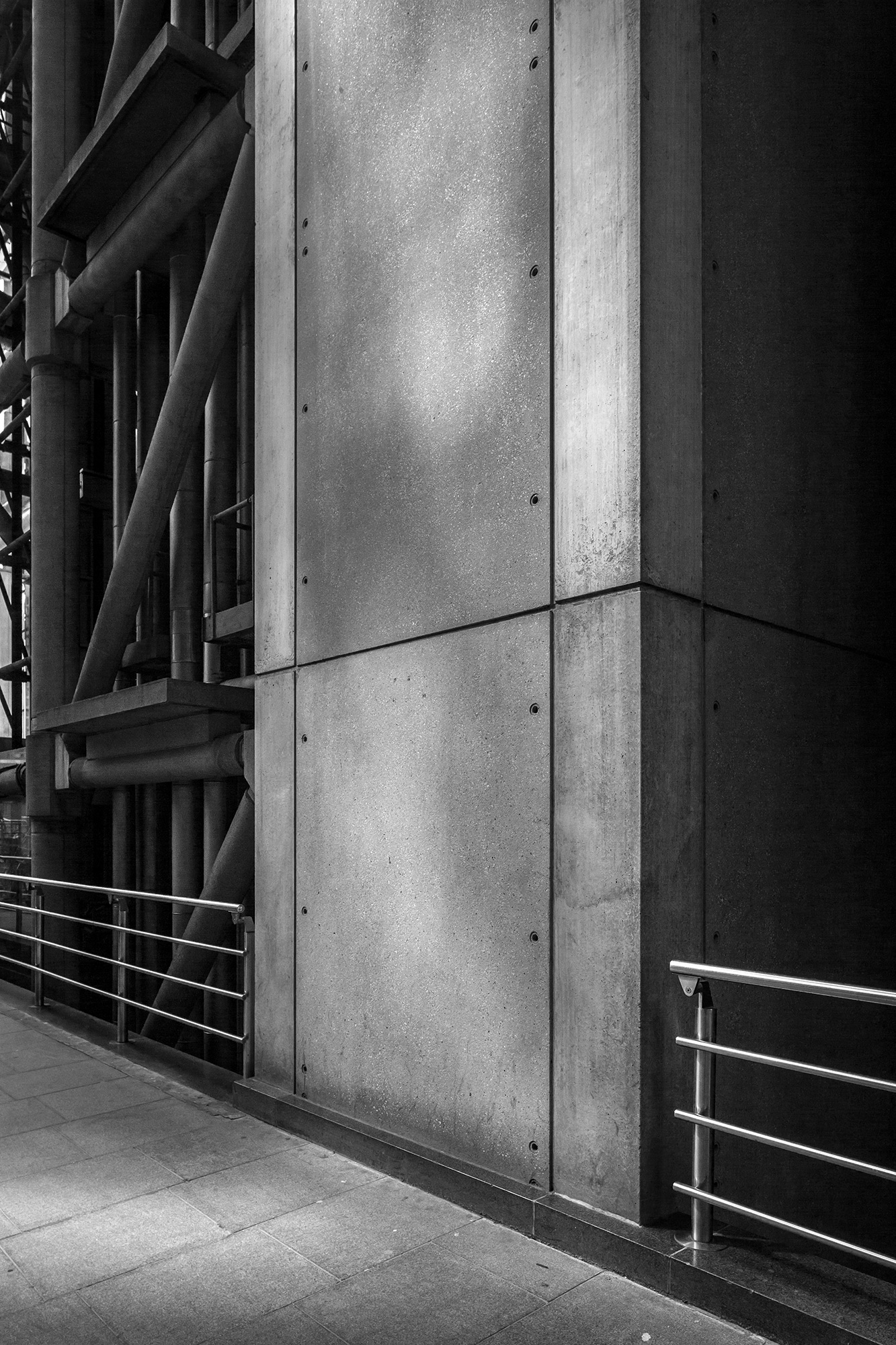 simon_phipps_lloyds_Building_15