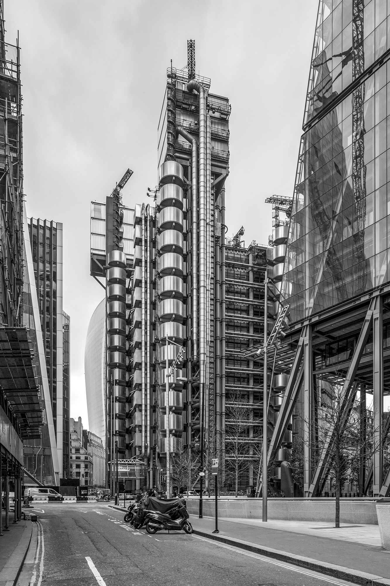 simon_phipps_lloyds_Building_16